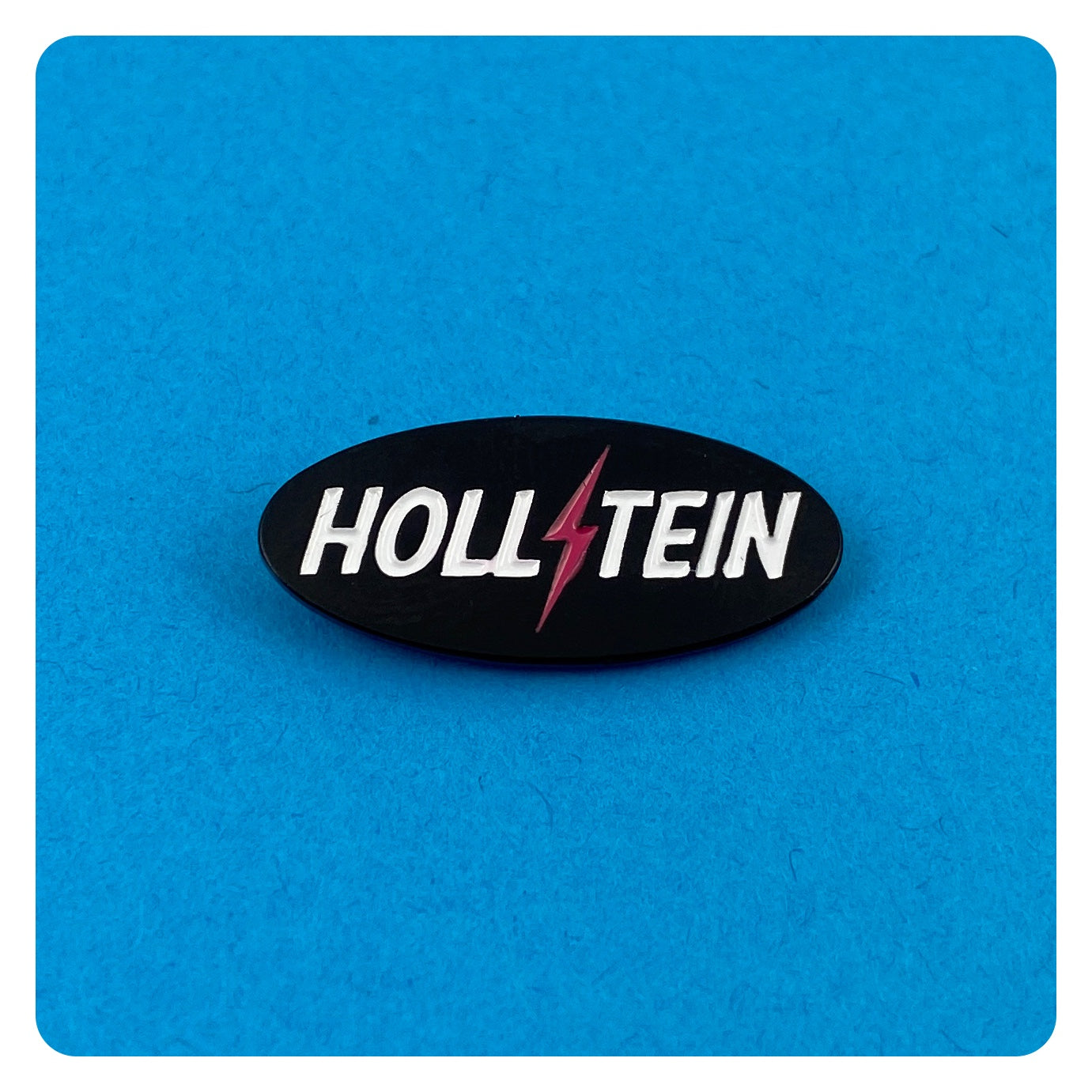 Hollstein Carmilla Enamel Pin